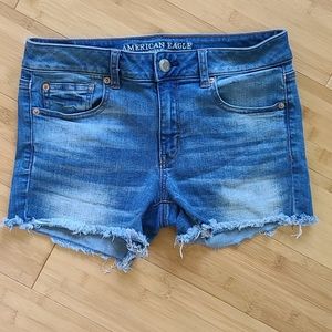 American eagle midi shorts
